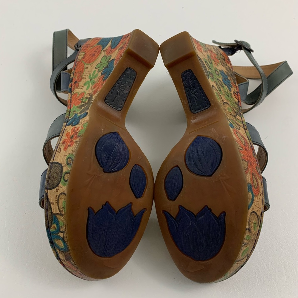 Born Crown Leather Floral Wedge Sandals - Picture 10 of 10